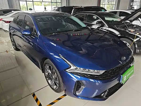 Kia K5 2021