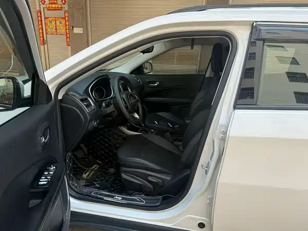 Jeep Compass 2017