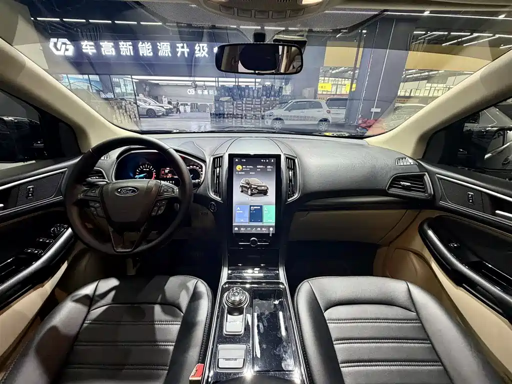 Ford Edge 2021 — фото 12