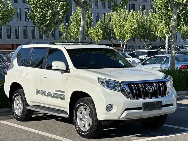 Toyota Prado 2016