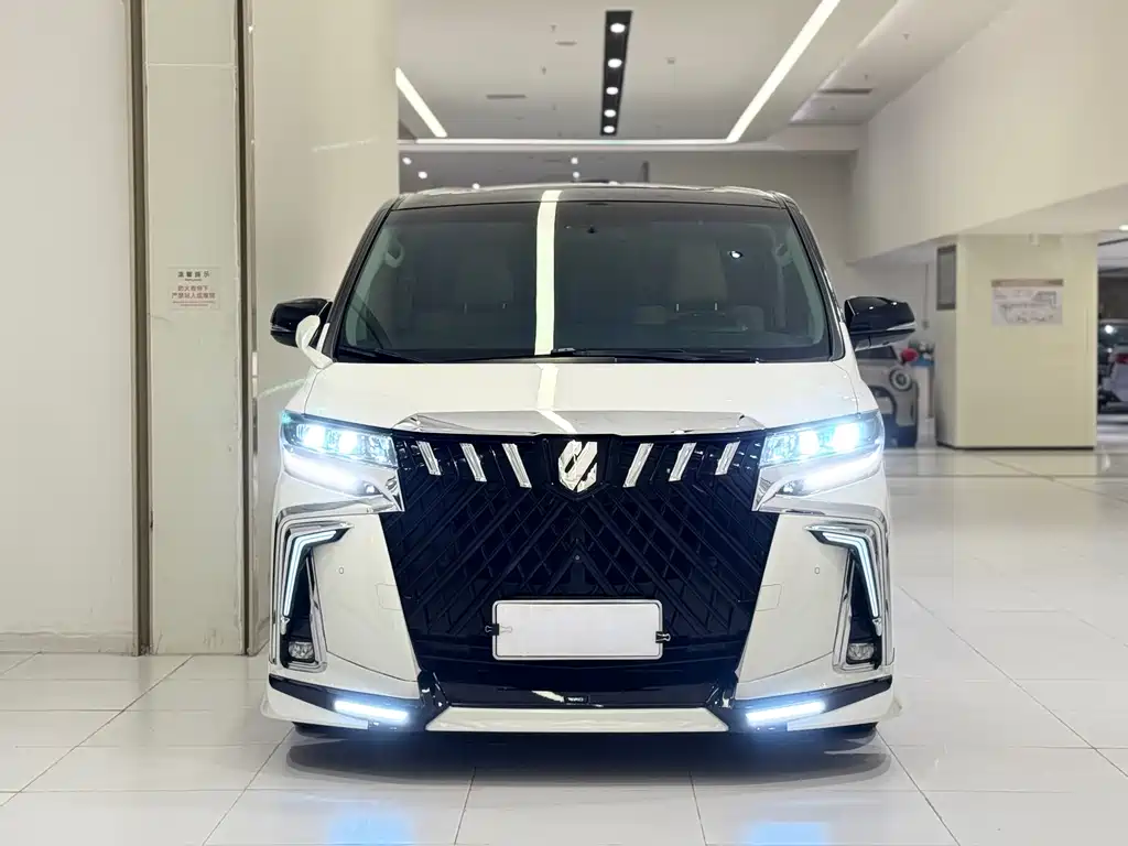 Toyota Alphard 2018 — фото 6