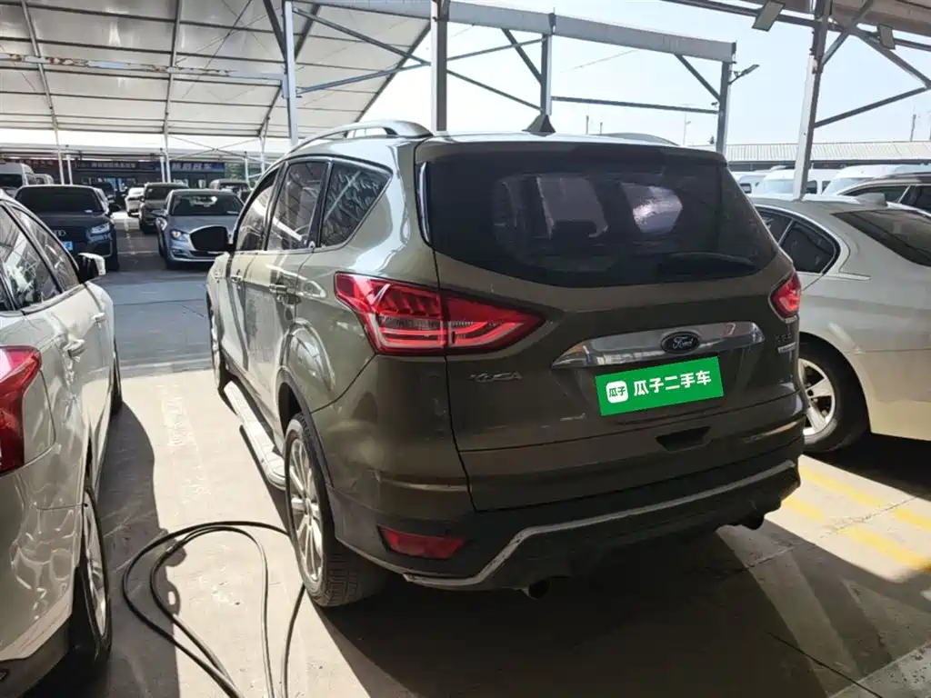 Ford Kuga 2016 — фото 5