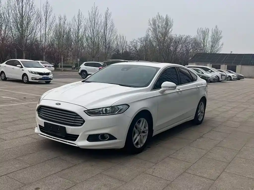 Ford Mondeo 2016 — фото 1