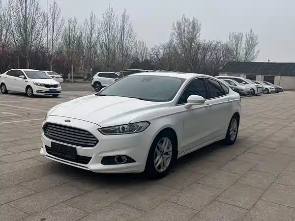 Ford Mondeo 2013