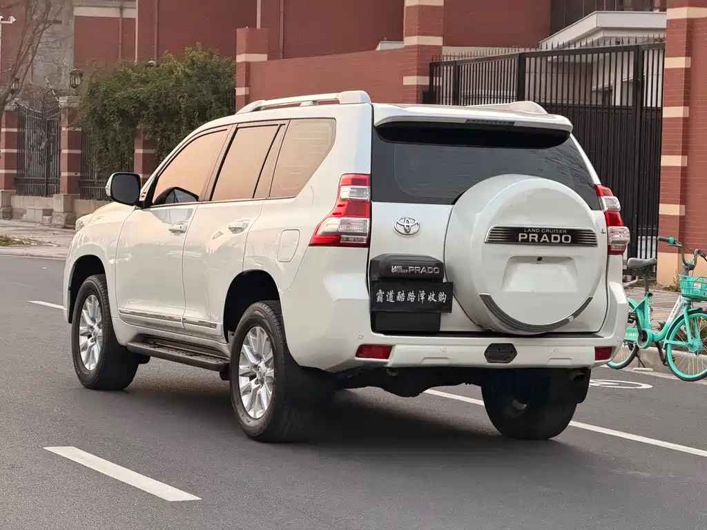 Toyota Prado 2017 — фото 5