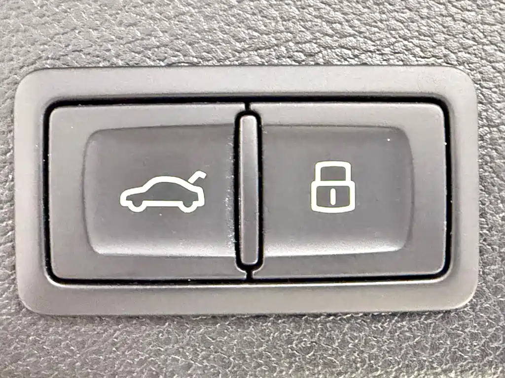 Audi Q3 2022 — фото 20