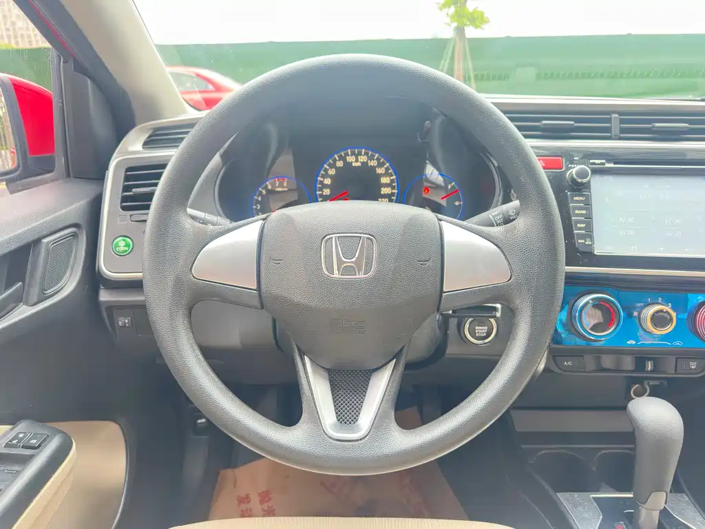 Honda City 2016 — фото 15