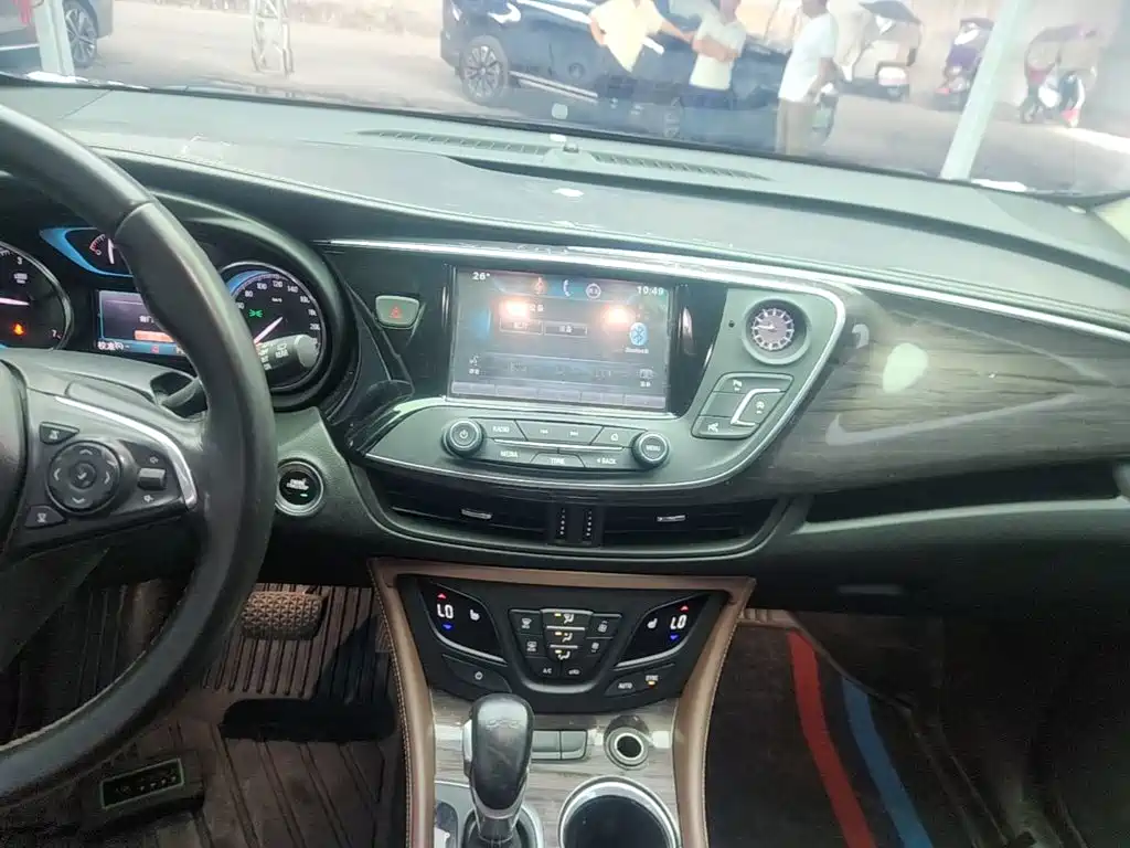 Buick Envision Plus 2016 — фото 13