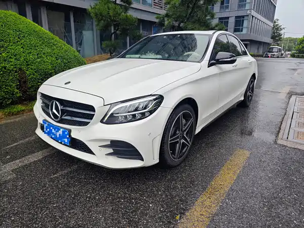 Mercedes-Benz C-Class 2020
