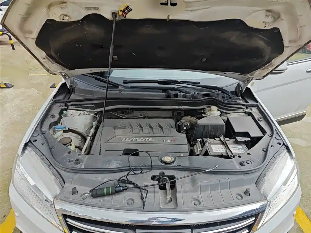 Haval H6 2015 — фото 11