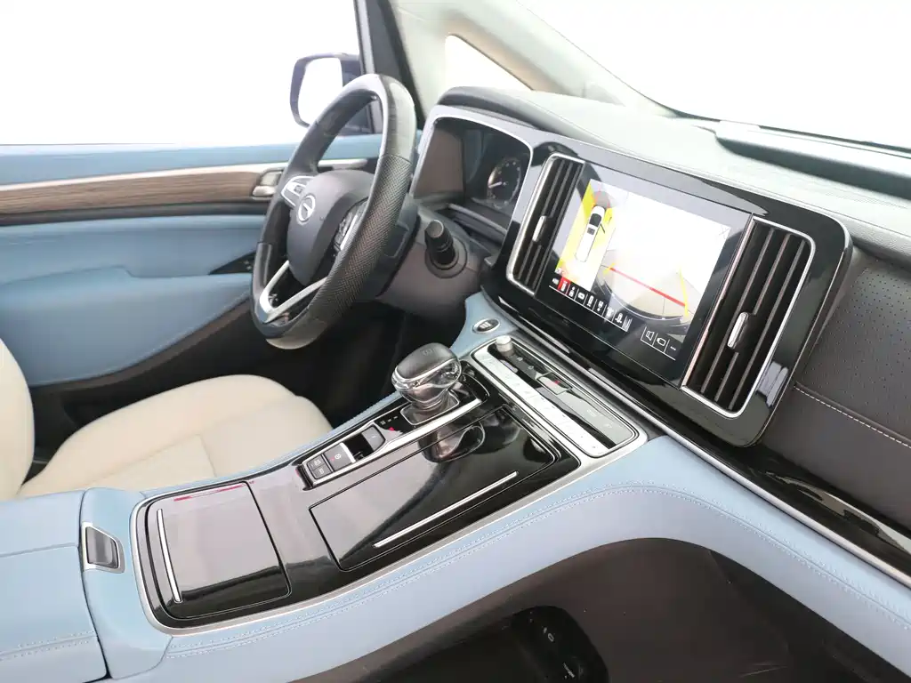 GAC Trumpchi M8 2023 — фото 15