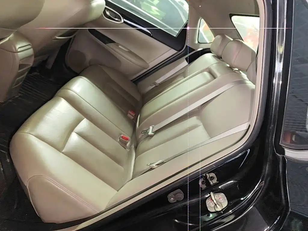 Nissan Sylphy 2018 — фото 17