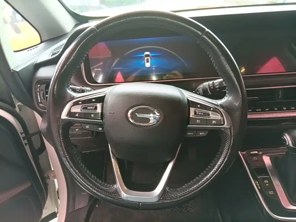 GAC Trumpchi M6 2021 — фото 11