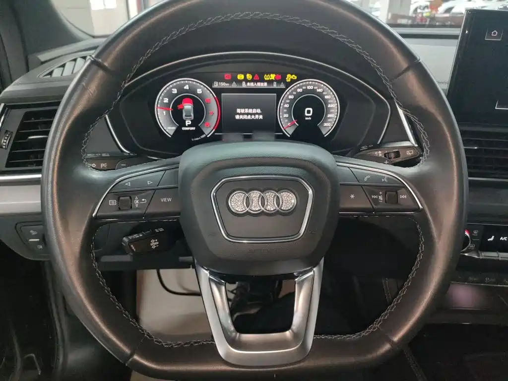 Audi Q5L Sportback 2022 — фото 11