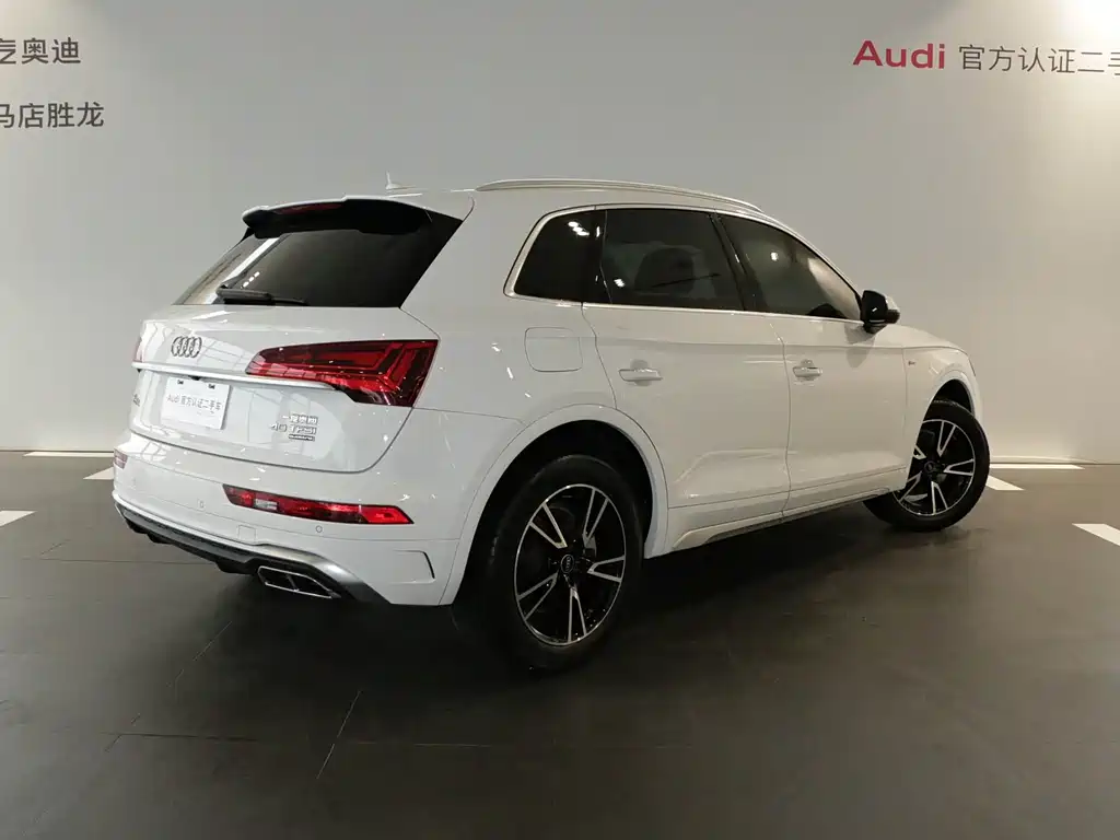 Audi Q5L 2024 — фото 4