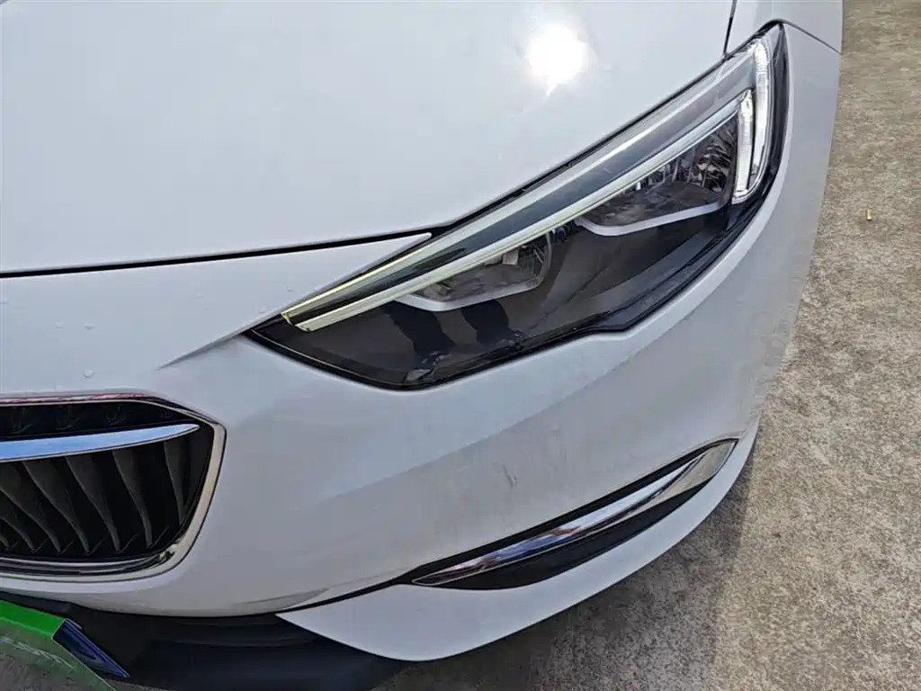 Buick Regal 2019 — фото 24