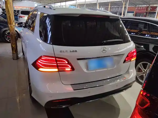 Mercedes-Benz GLE 2017