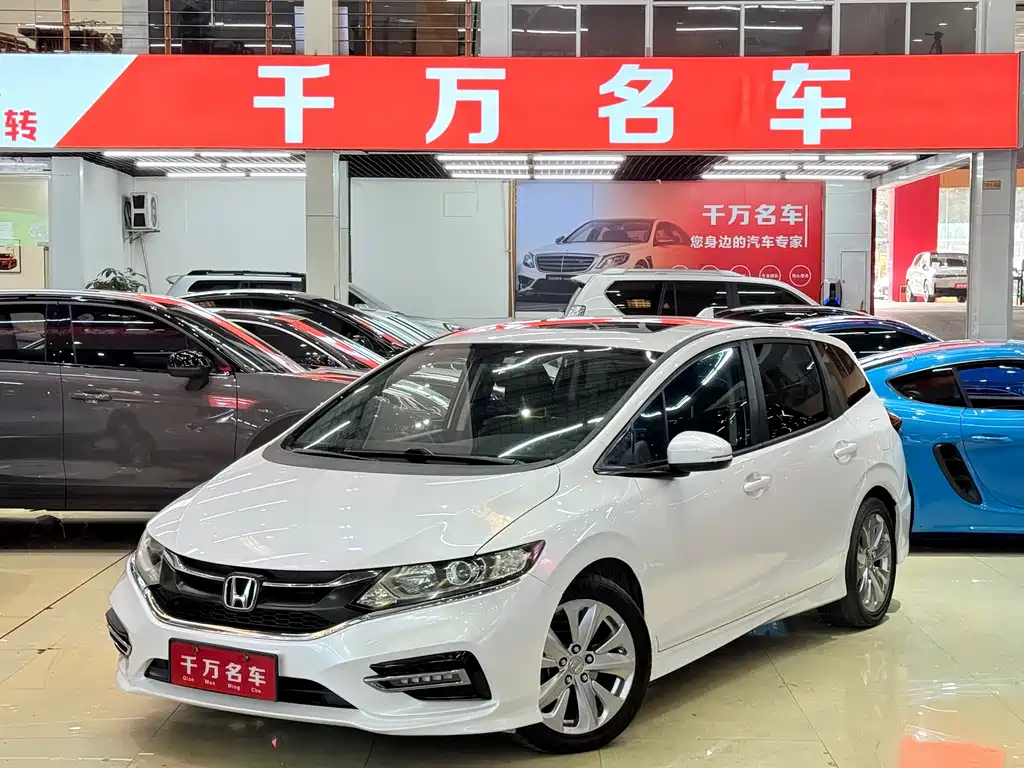 Honda Jade 2018 — фото 1