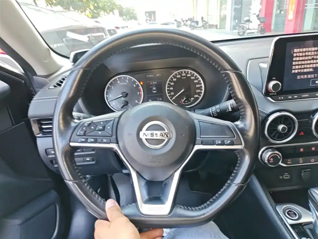 Nissan Sylphy 2020 — фото 11