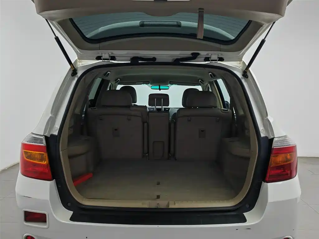 Toyota Highlander 2010 — фото 16