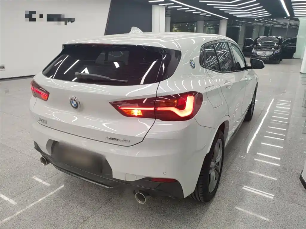 BMW X2 2022 — фото 5