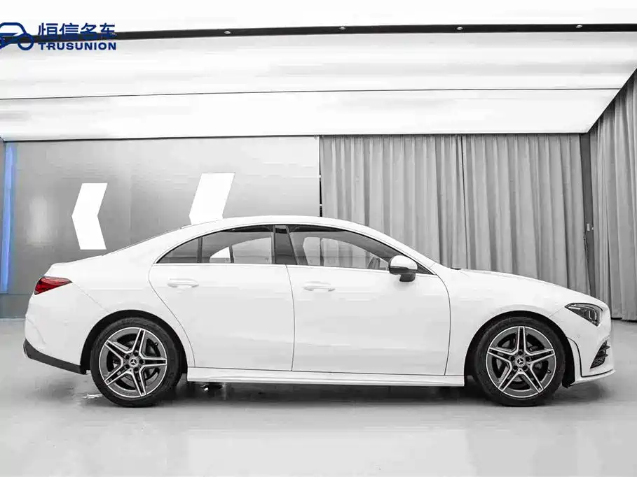 Mercedes-Benz CLA 2022