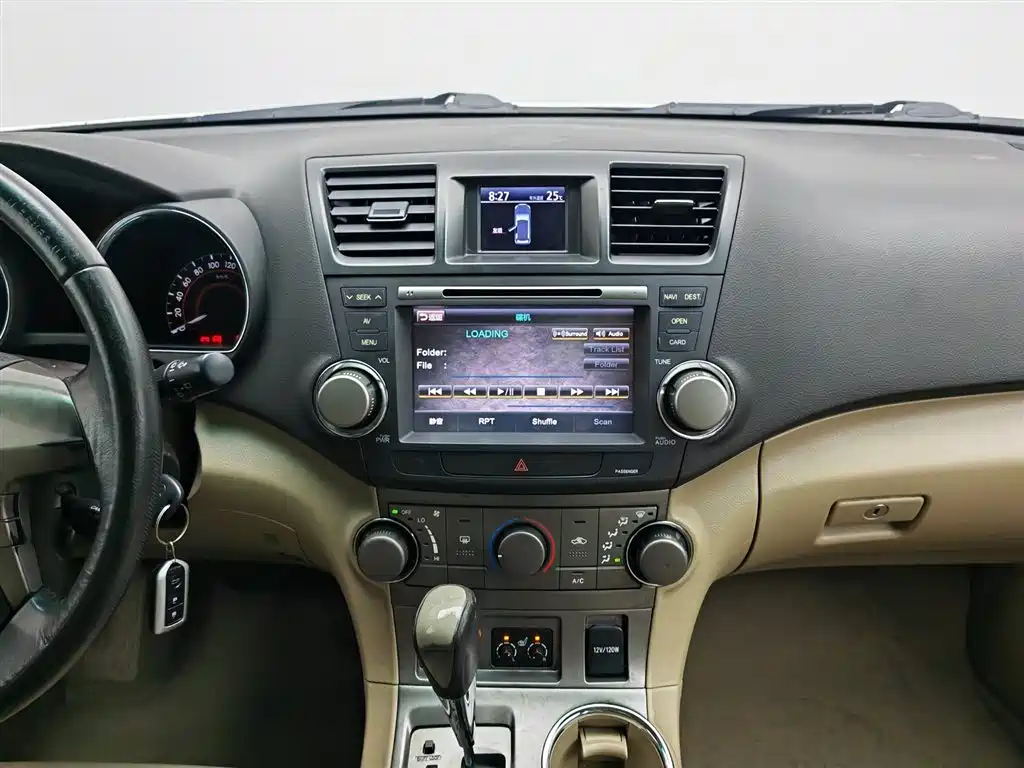 Toyota Highlander 2010 — фото 12