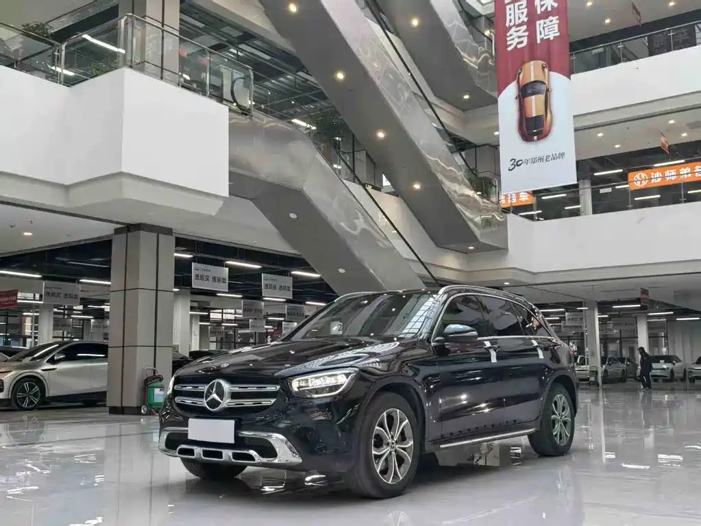 Mercedes-Benz GLC 2020 — фото 1