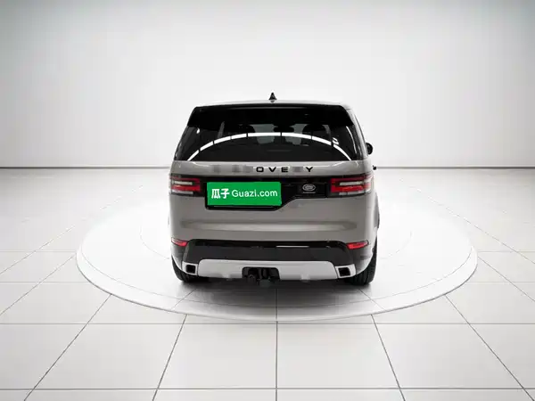 Land Rover Discovery 2020