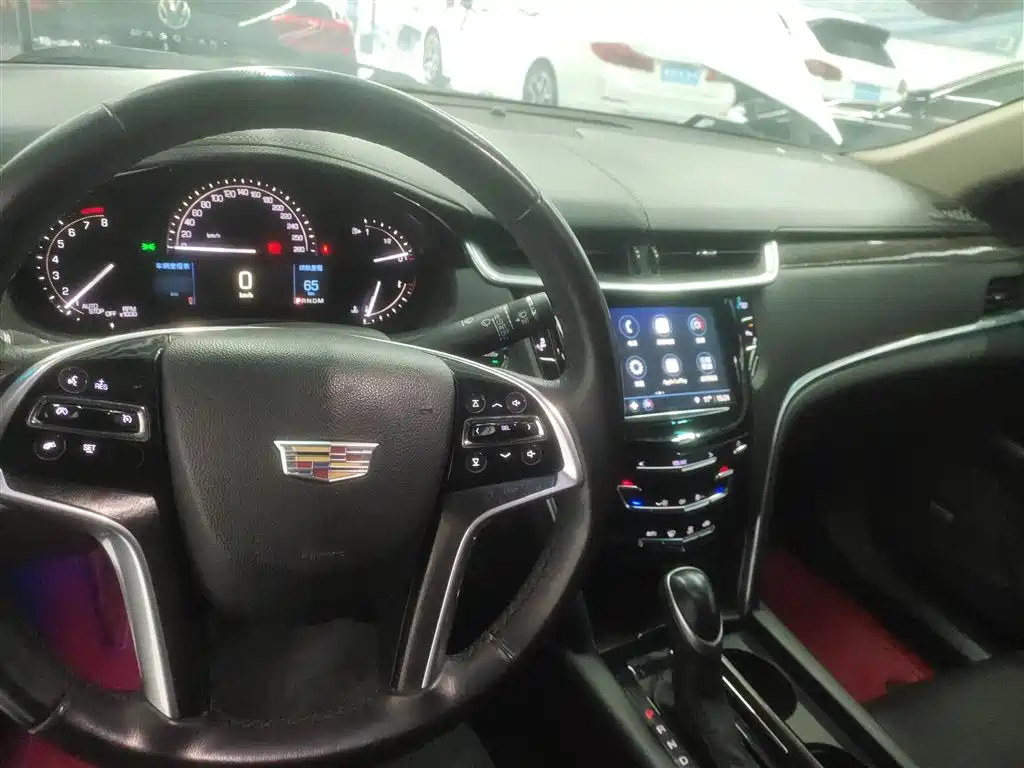 Cadillac XTS 2018 — фото 10