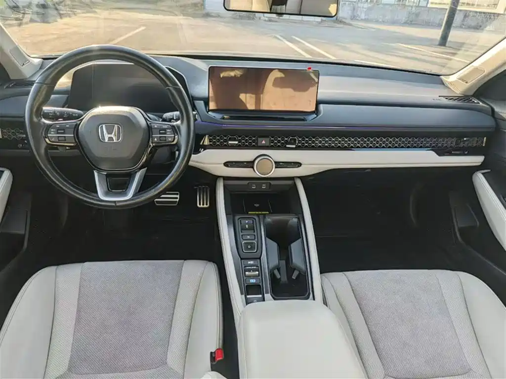 Honda Accord New Energy 2023 — фото 22
