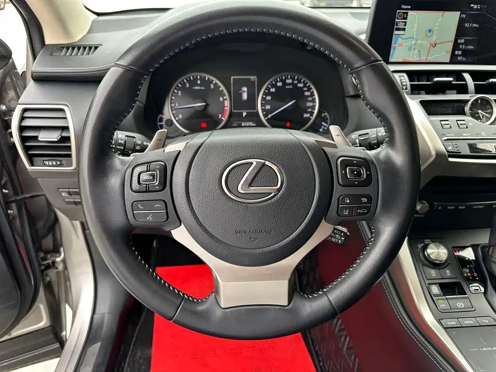 Lexus NX 2021 — фото 15