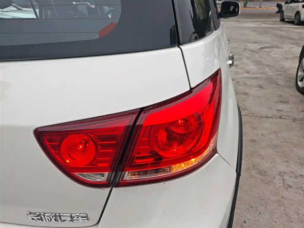 Haval H1 2018 — фото 8