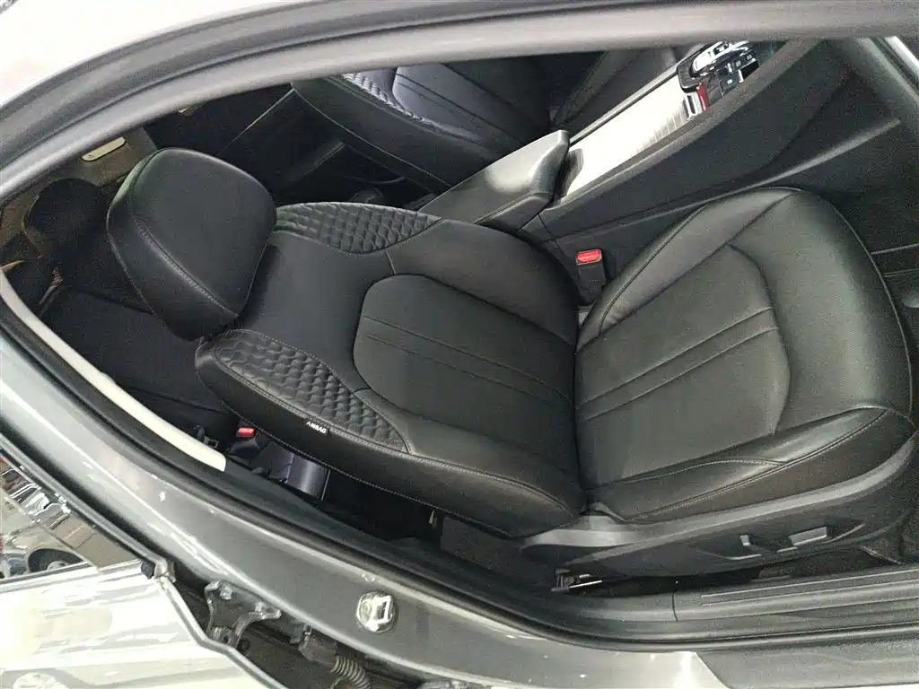 Hyundai Sonata 2020 — фото 19
