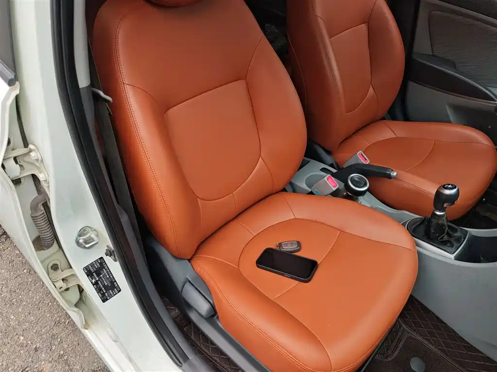 Hyundai Verna 2016 — фото 25