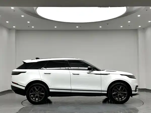 Land Rover Range Rover Velar 2024