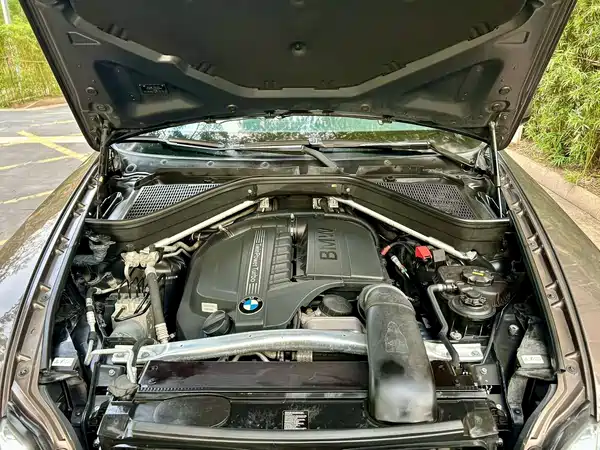 BMW X5 2011