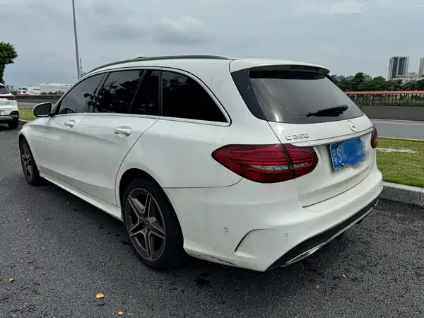 Mercedes-Benz C-Class 2019