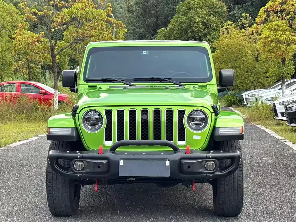 Jeep Wrangler 2020 — фото 2