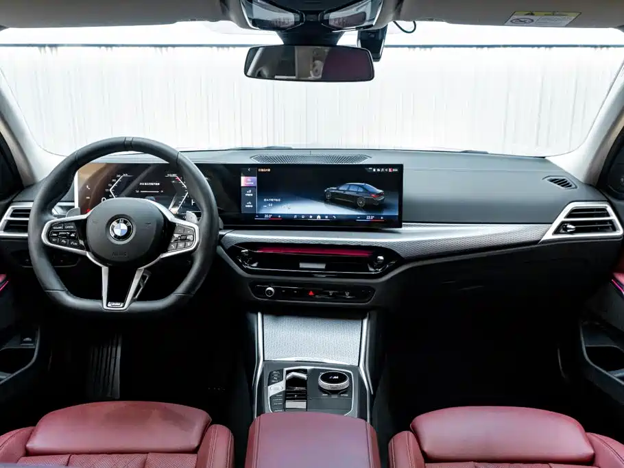 BMW 3 Series 2025 — фото 15