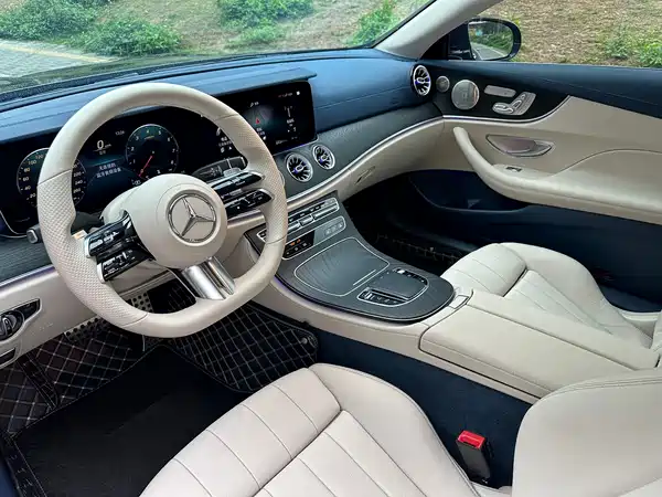 Mercedes-Benz E-Class 2021