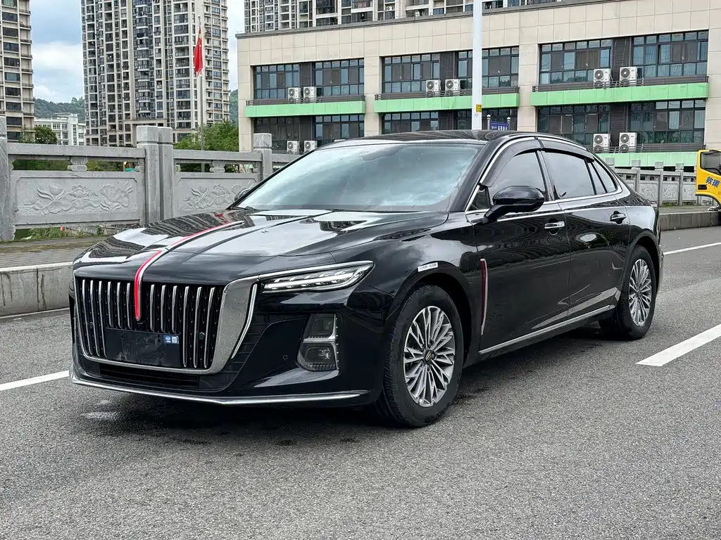 Hongqi H5 2023 — фото 1