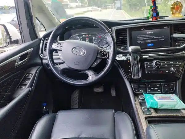 GAC Trumpchi M8 2019