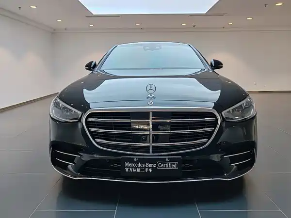 Mercedes-Benz S-Class 2024