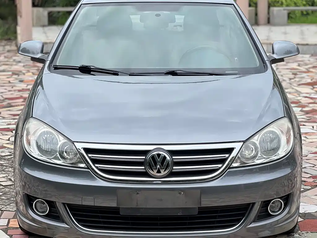 Volkswagen Lavida 2012