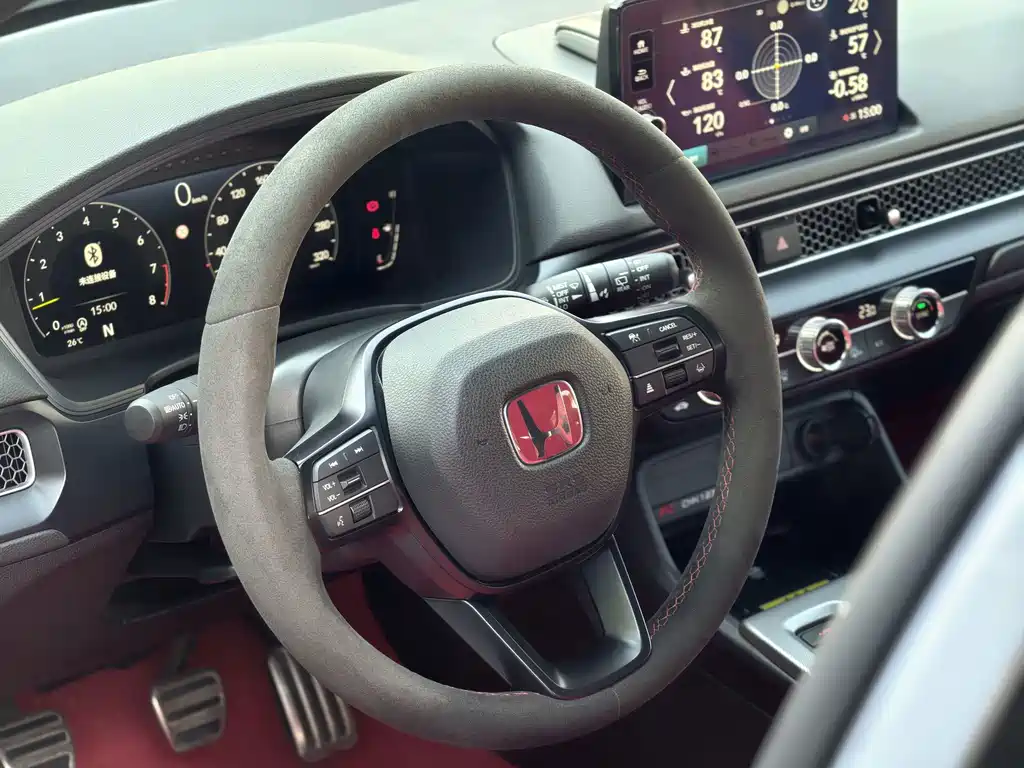 Honda Civic 2023 — фото 11