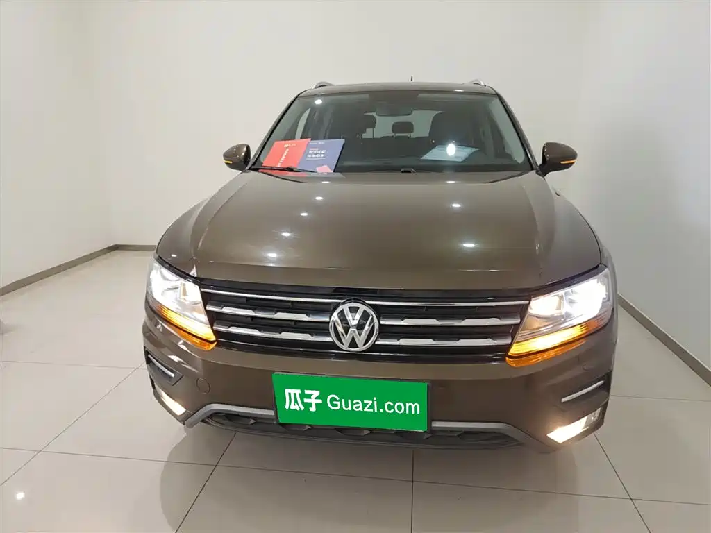Volkswagen Tiguan L 2018 — фото 3