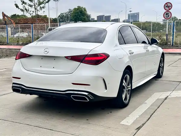 Mercedes-Benz C-Class 2022