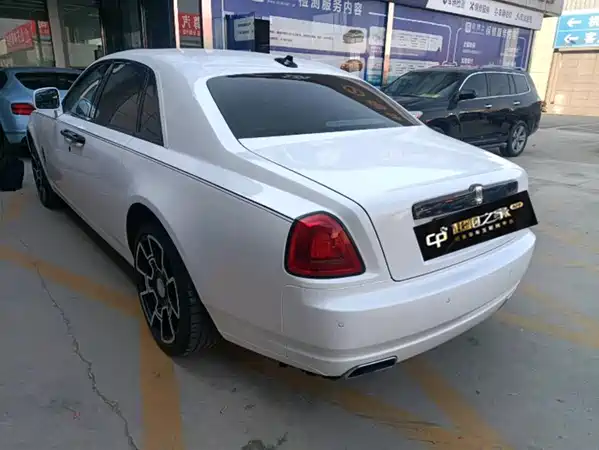 Rolls-Royce Ghost 2010