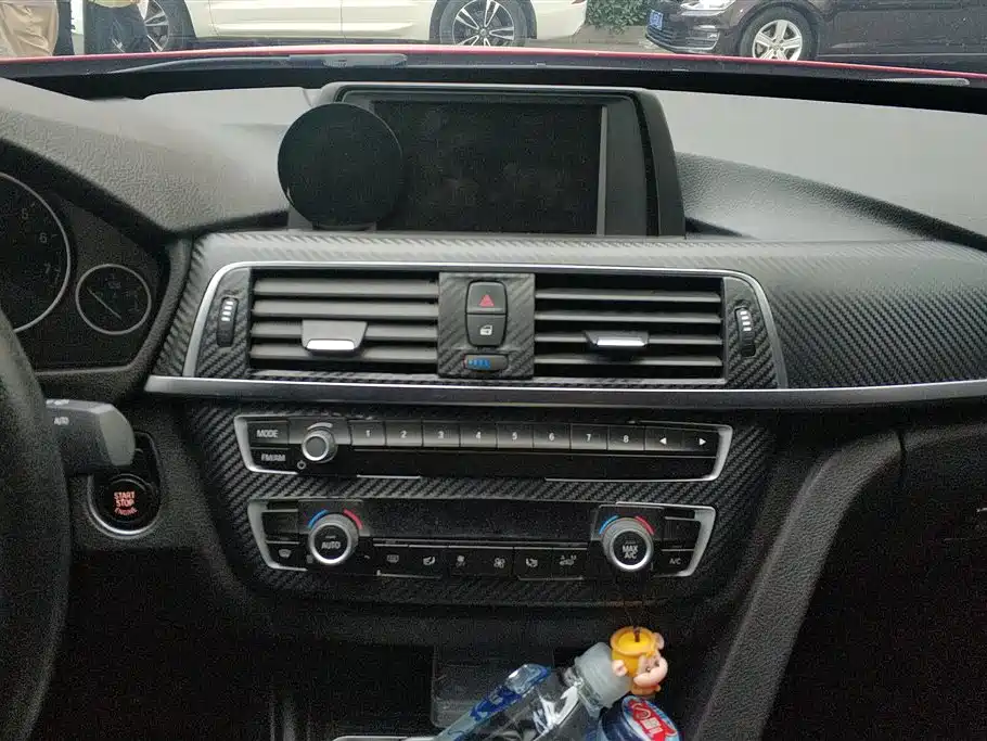 BMW 3 Series GT 2018 — фото 13
